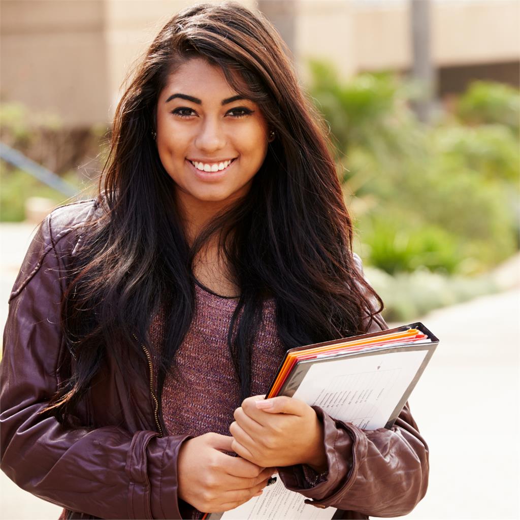 student happy with the double degree