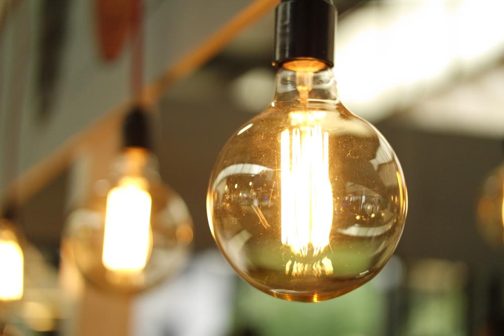 Lightbulb representing goals. 