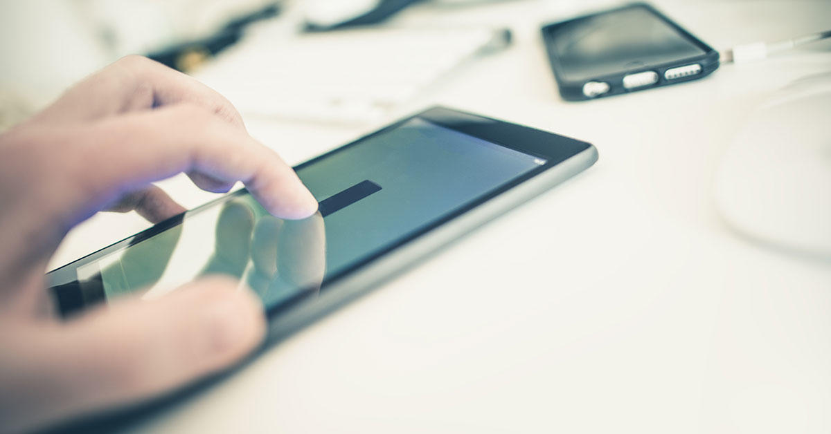 Hand and cellphone