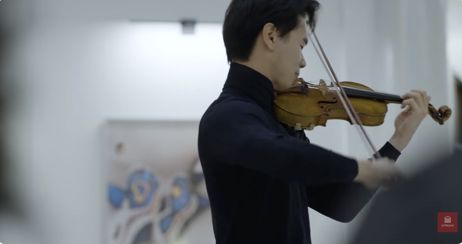 Video clip of Timothy Chooi playing violin.