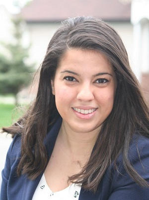 Headshot of Soukaina Boutiyeb