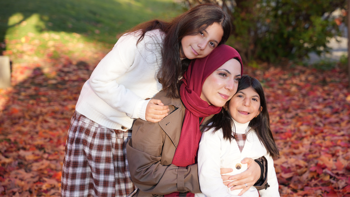 Dua and her daughters Leen, age 10, and Nadine, age six.