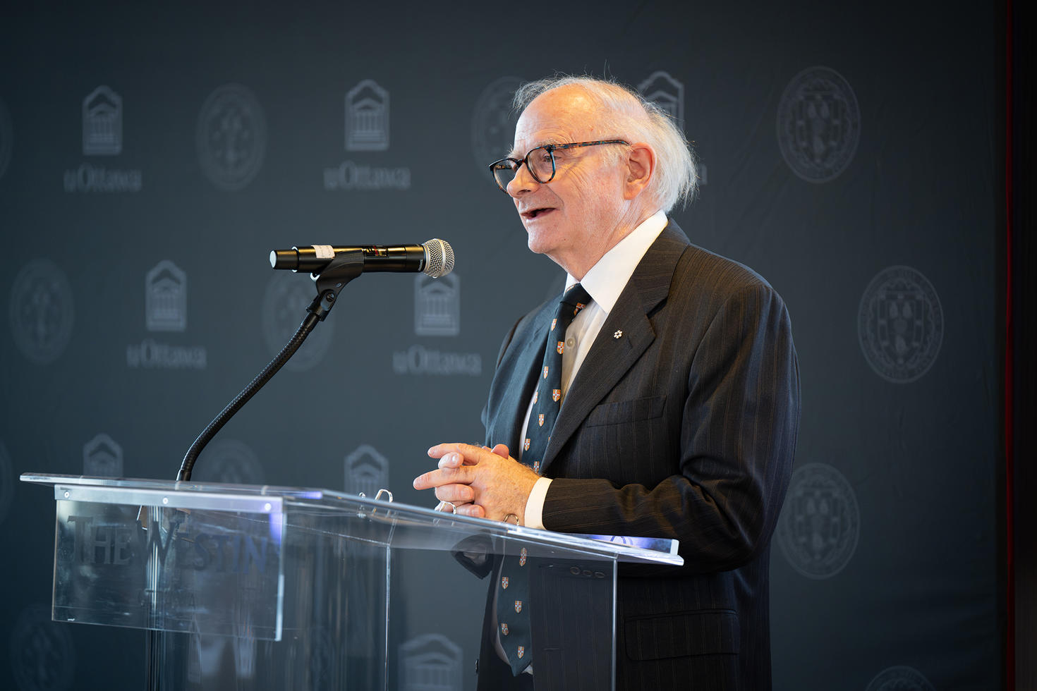 Dr. Peter St George-Hyslop (MD 1976), recipient of the 2026 Exceptional Leadership Award.