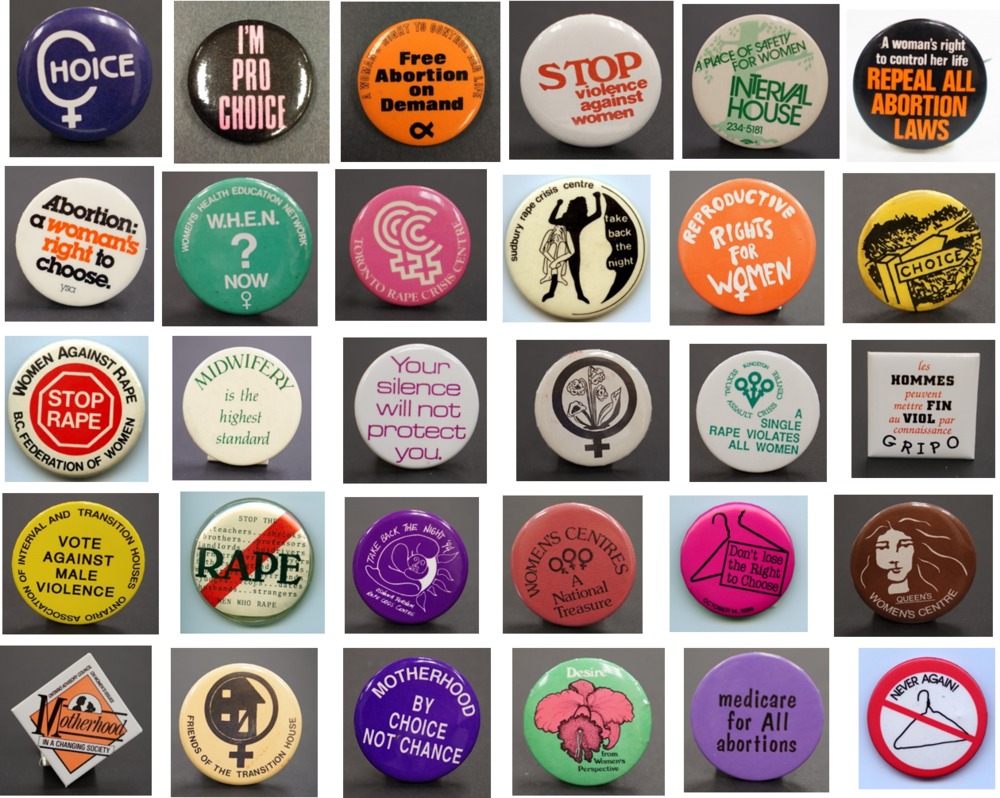 Macarons portant différents messages en lien avec le mouvement féministe.