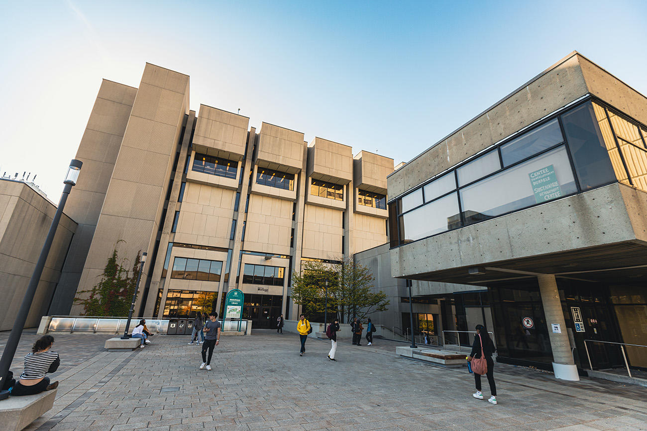 Bibliothèque Morisset