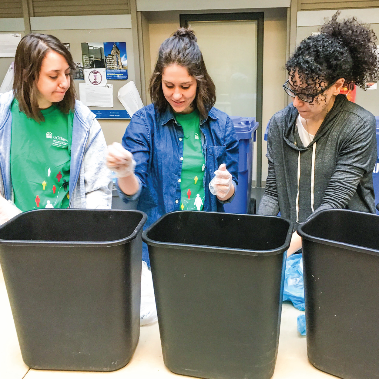 Students conducting a waste audit at uOttawa