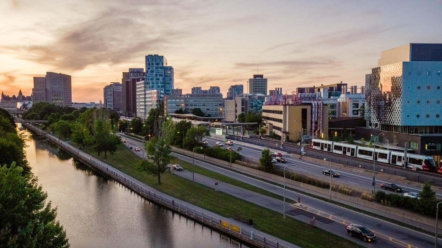 Sky view of Rideau canal and campus.