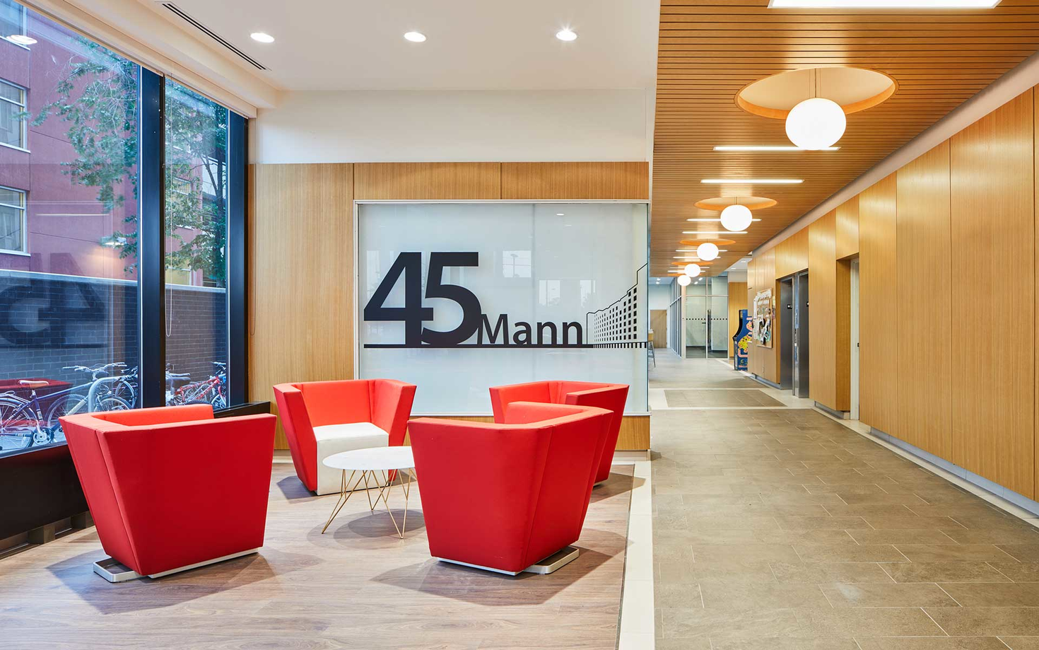 45 Mann | Campus life