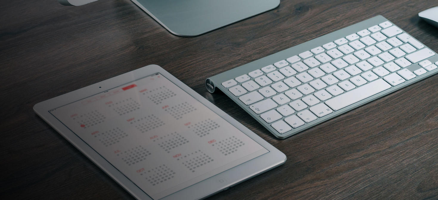 a calendar and keyboard