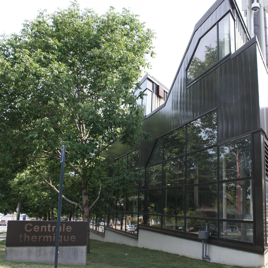uOttawa building with mechanical equipment inside
