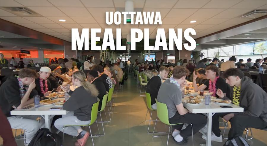The uottawa dining hall busy with diners