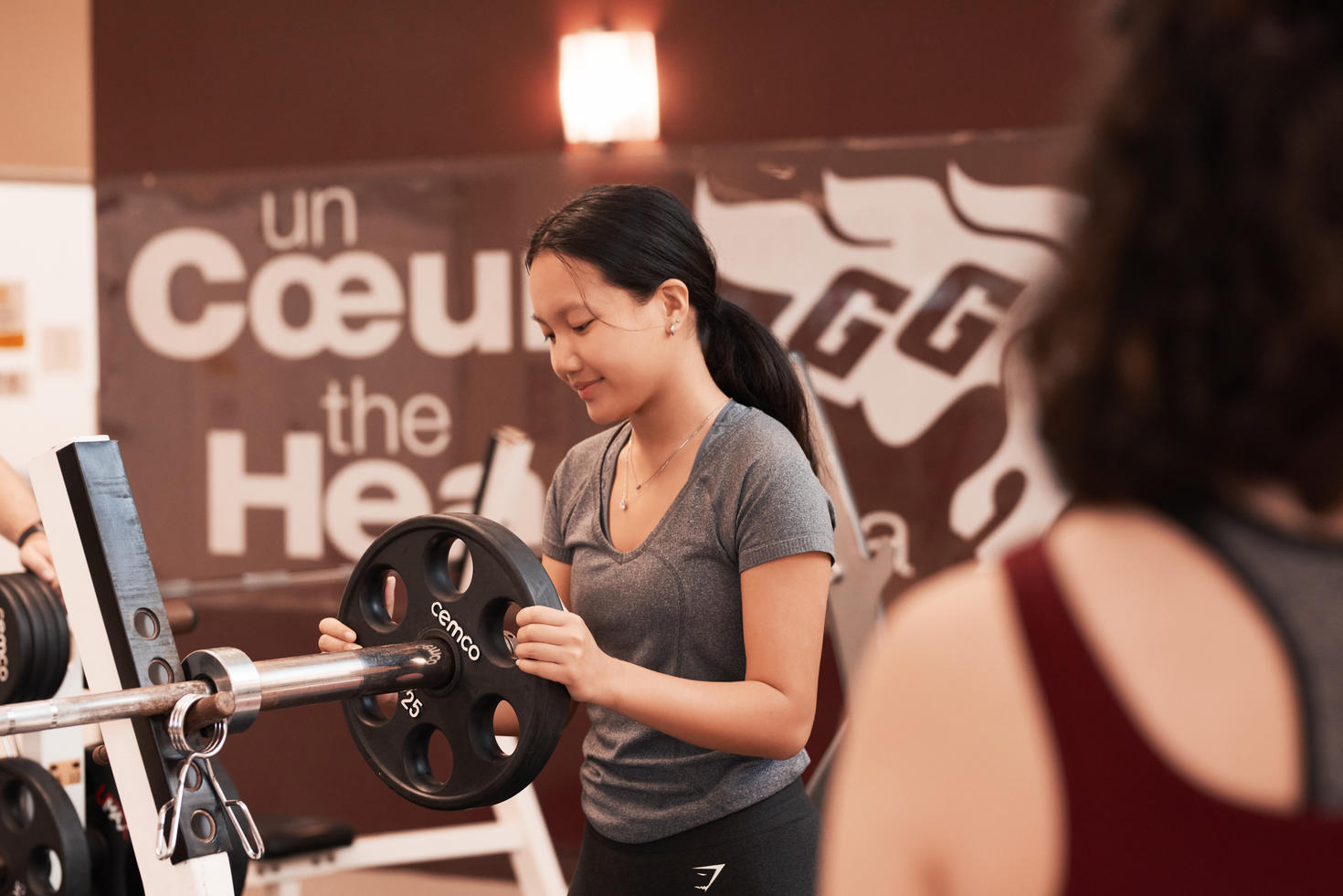 UOttawa students training at gym 