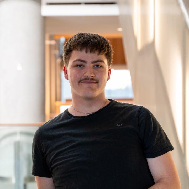 Olivier, regional mentor