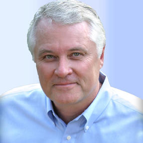 Bruce Lazenby.