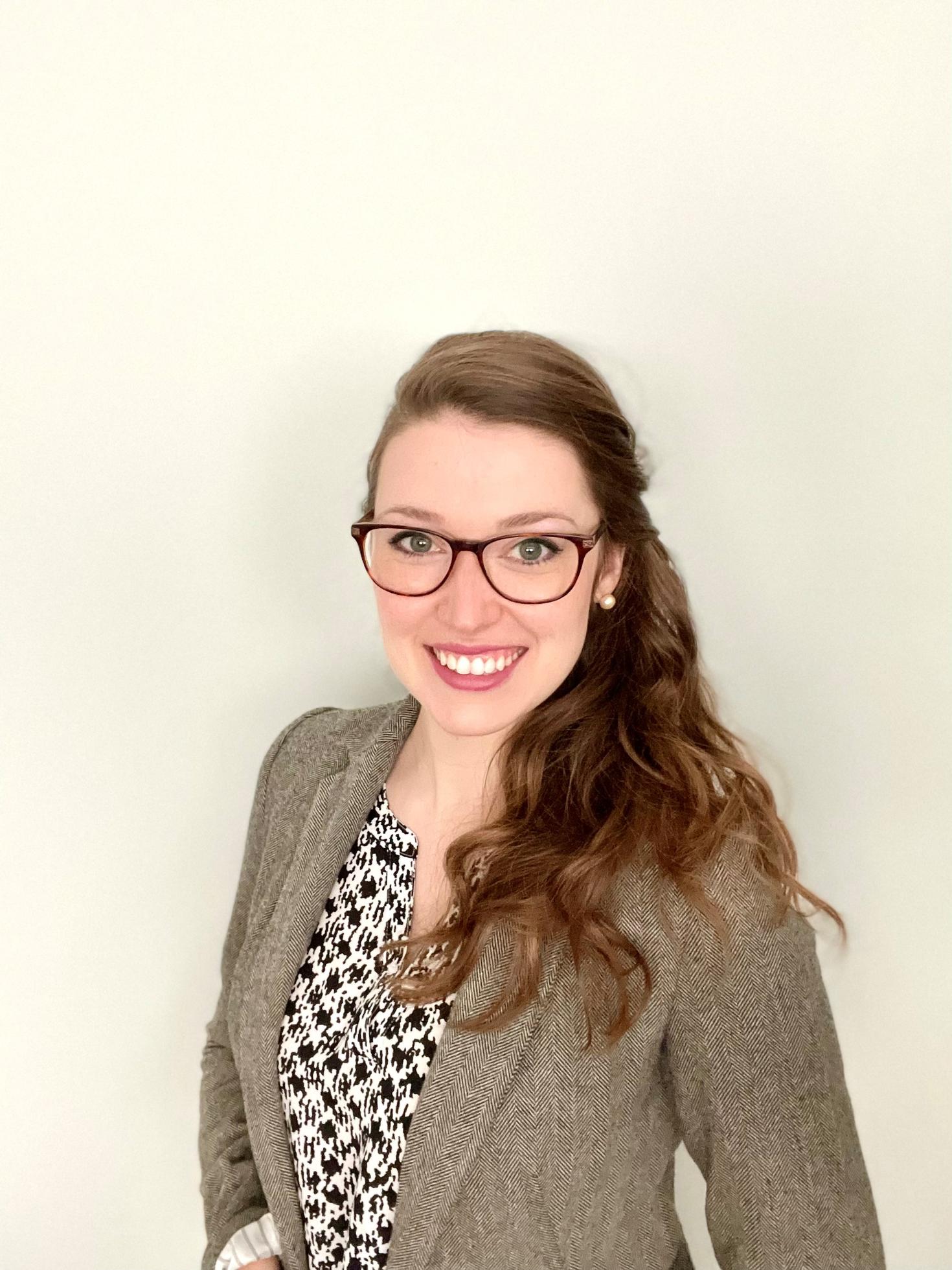 Headshot of Samantha Santoni