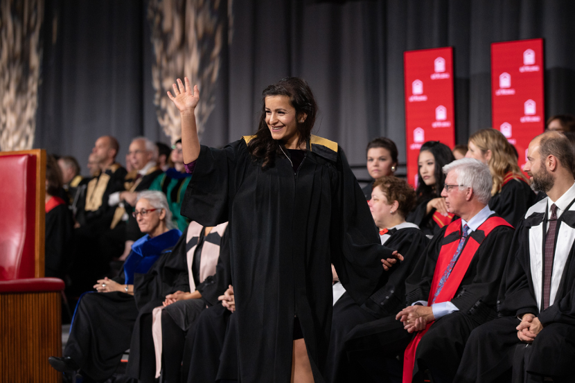 Roya  Shams, diplômée de l'Université d'Ottawa