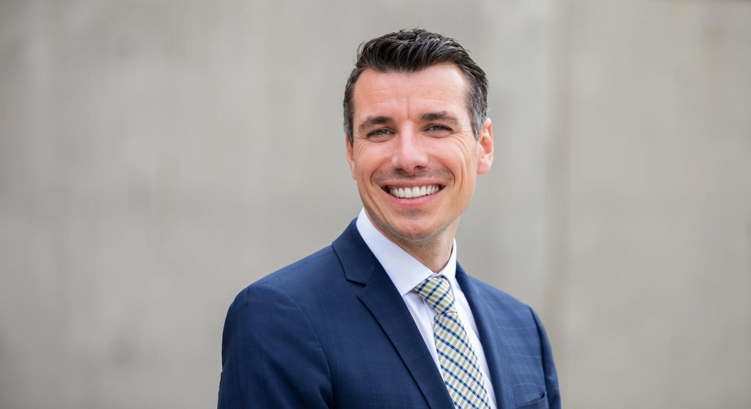 Julien Sicard, vice-recteur au développement de l’Université d’Ottawa.