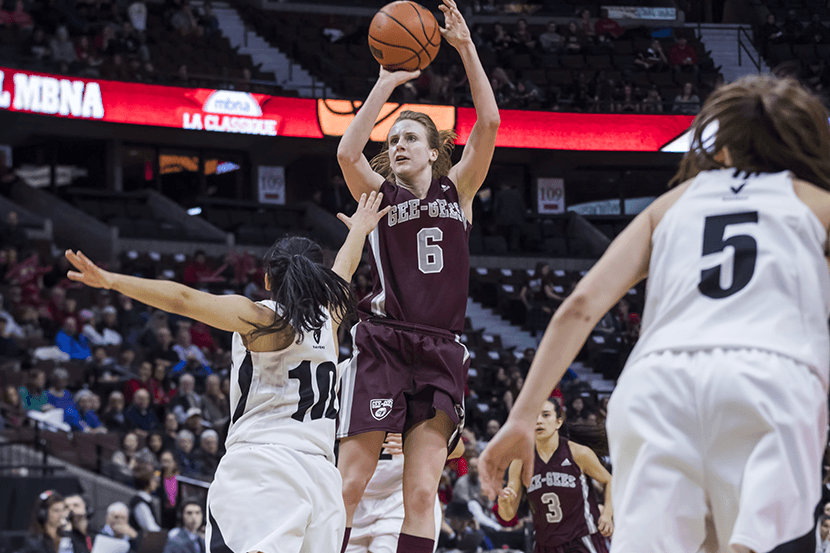 Krista Van Slingerland pendant un match