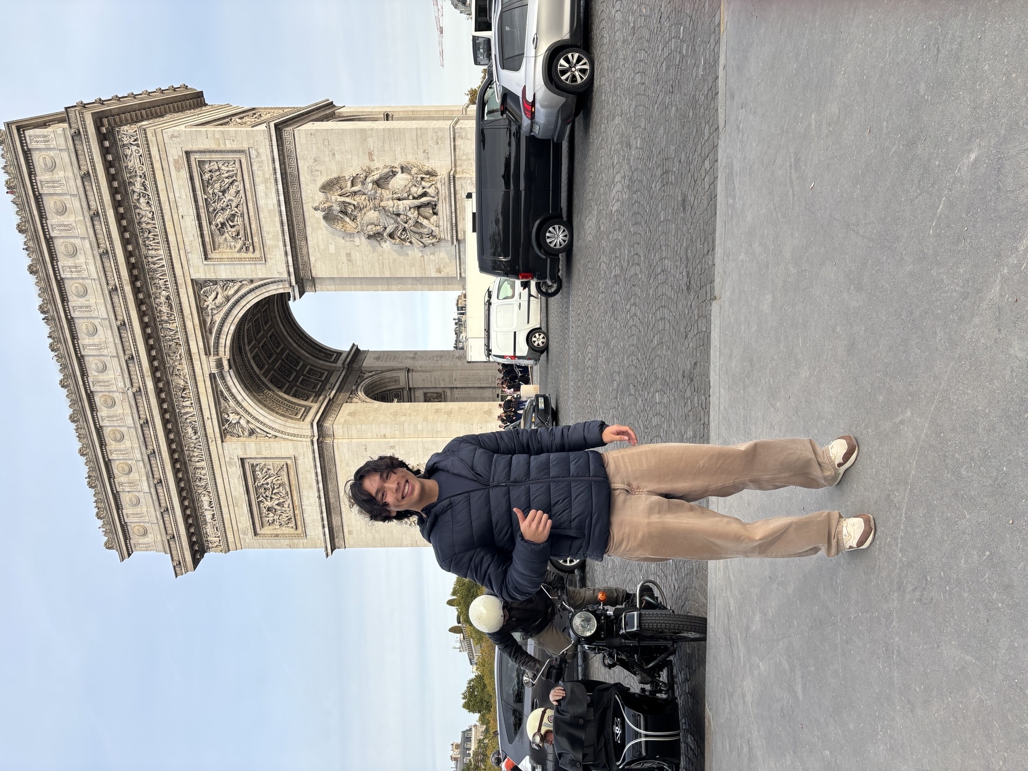 Bowen in Paris