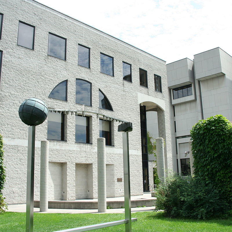 vue extérieure de la salle Perez