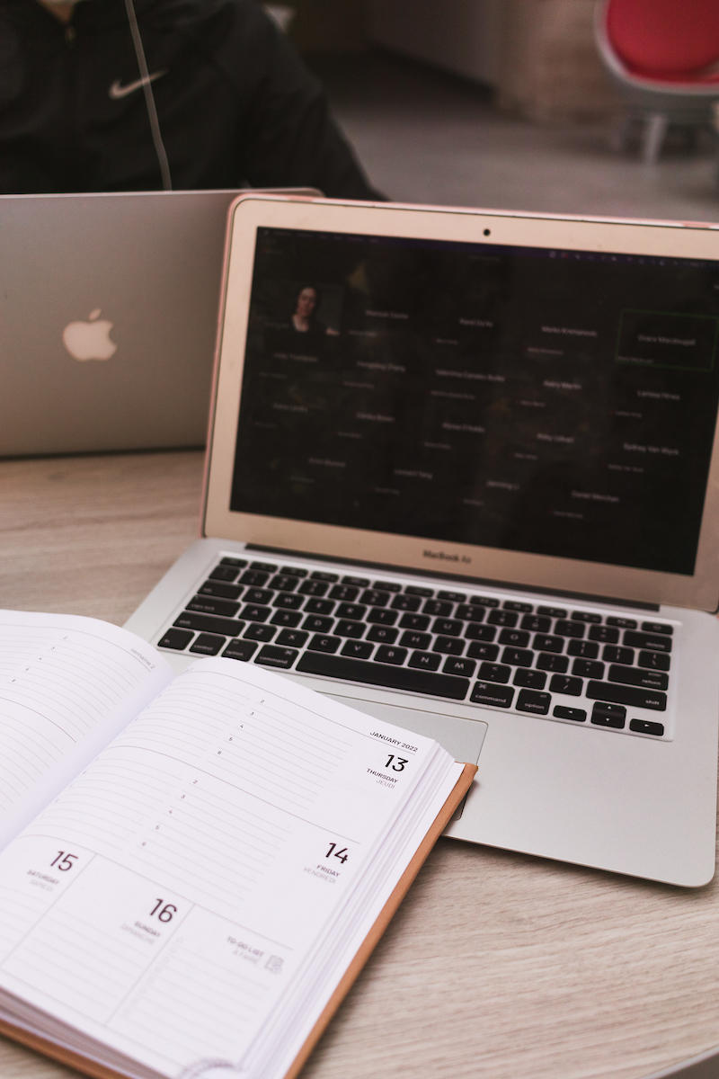 Ordinateur portable et agenda
