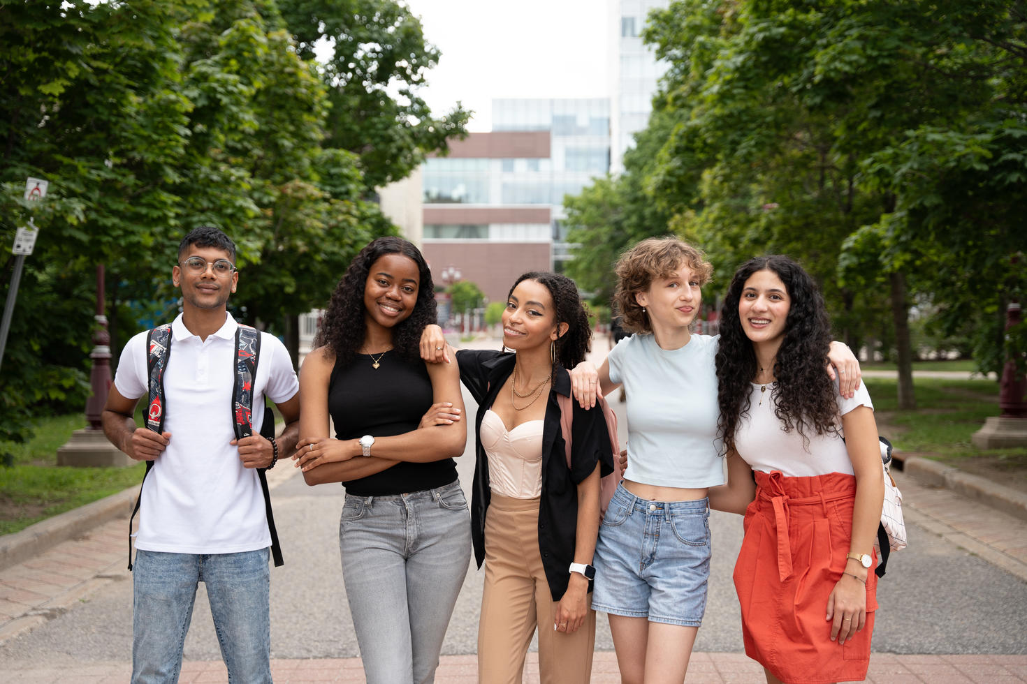 Jeunes sur le campus