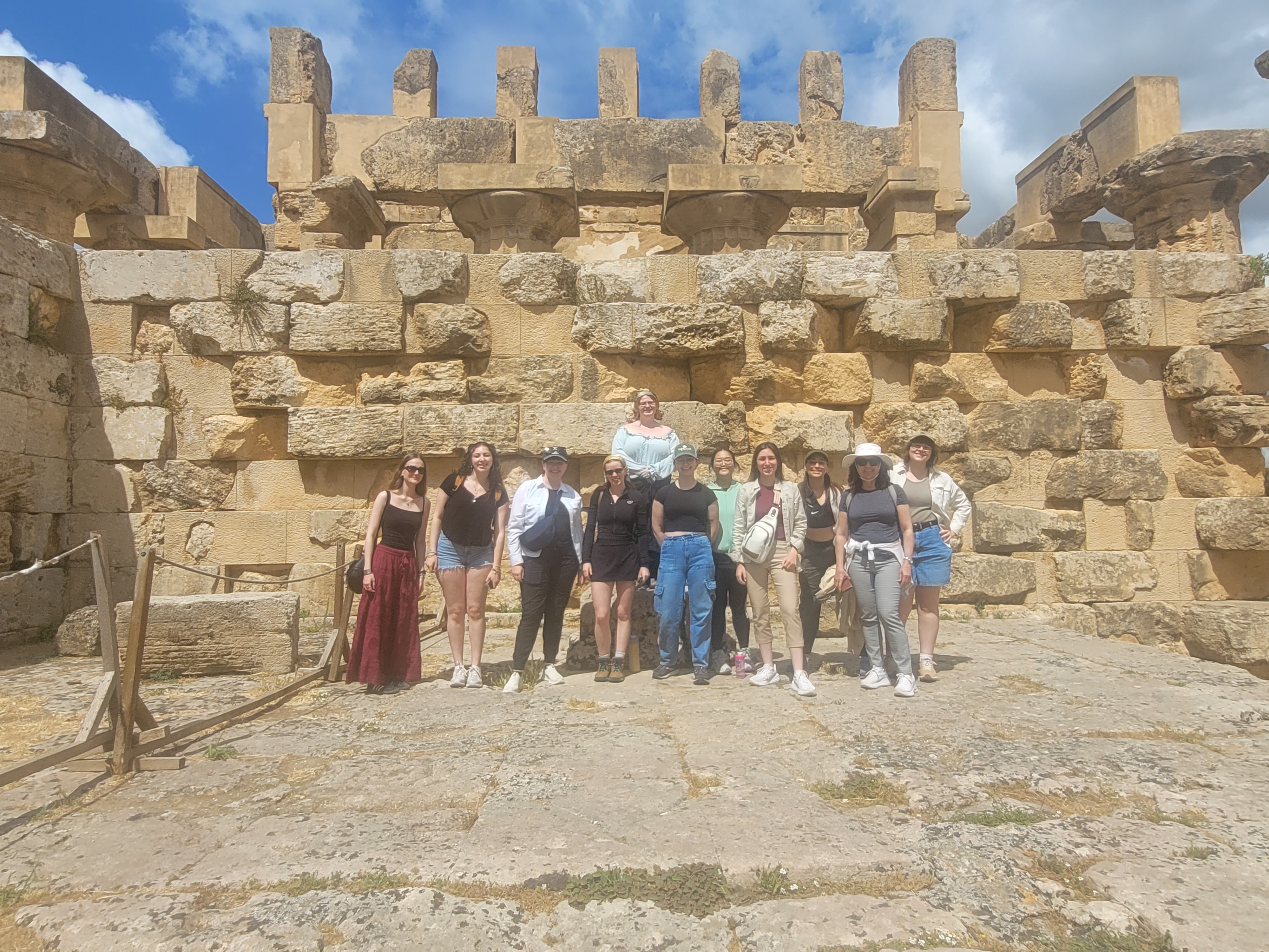 groupe d'étudiant en Sicile