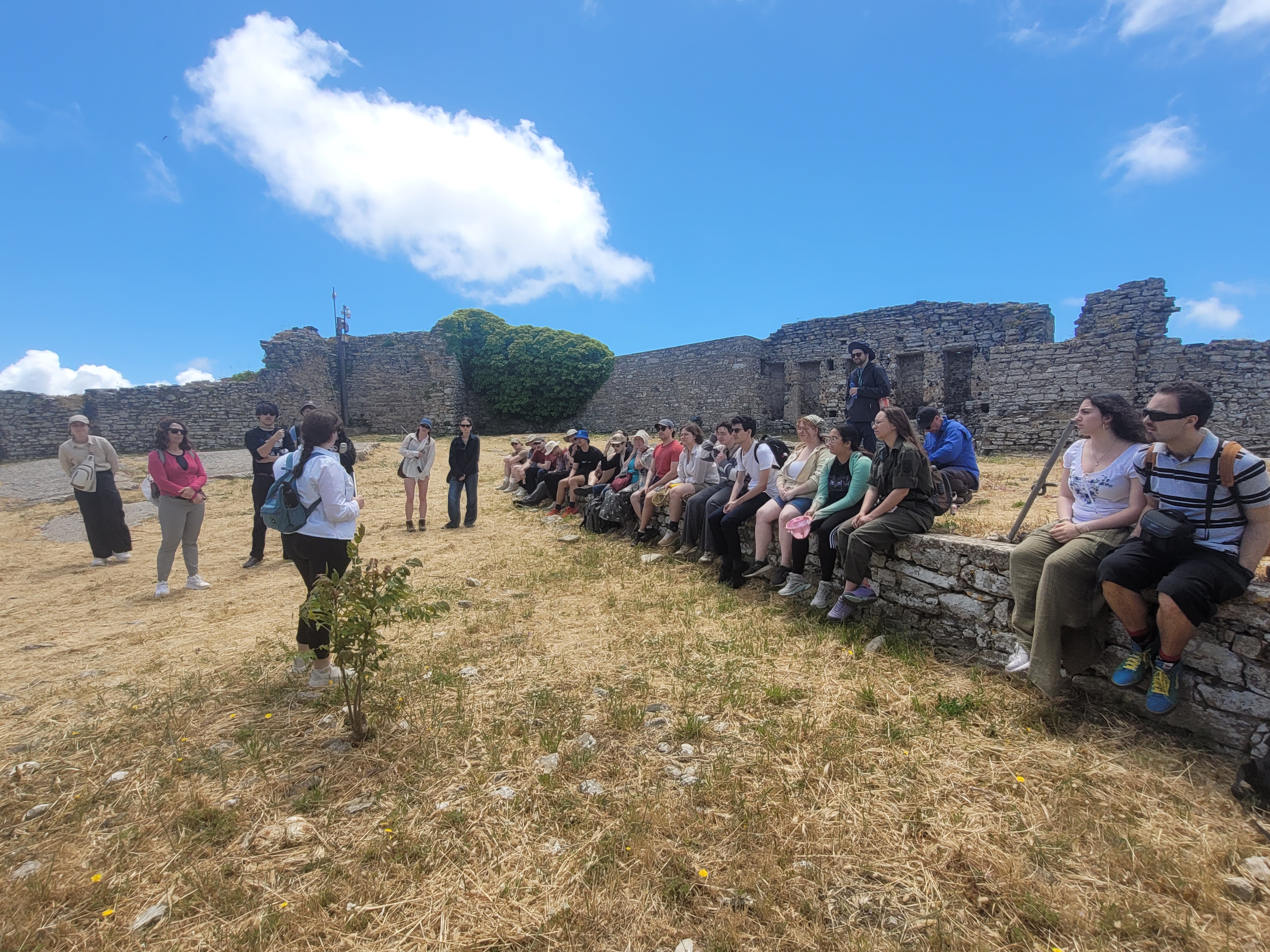 groupe d'étudiant en Sicile