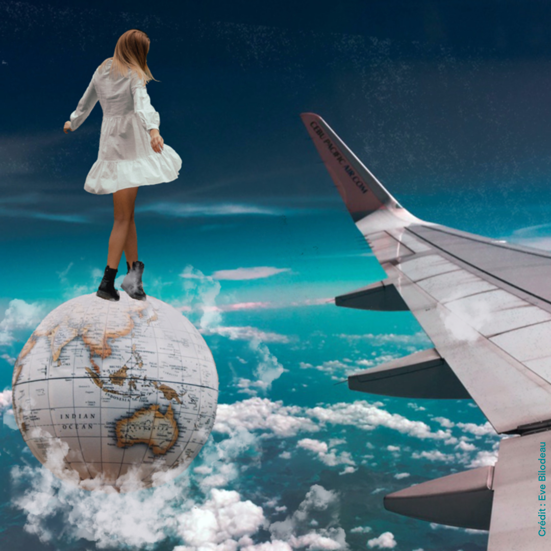 fille dansant sur un globe terrestre dans le ciel devant une aile d'avion, représentant le thème du colloque