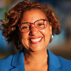 Bernadette Clément