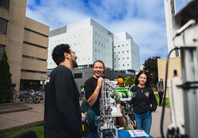 Étudiantes et étudiants de premier cycle.