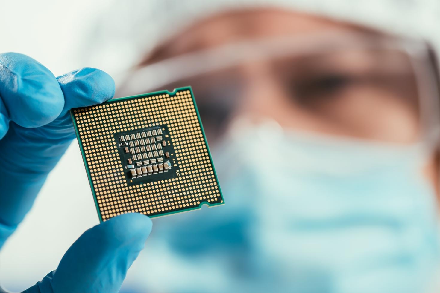 Semiconducteur.