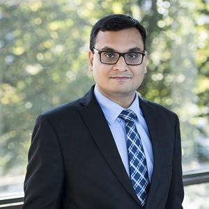 Dr Ashish Gupta