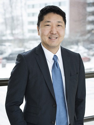 Dr Frank Lee