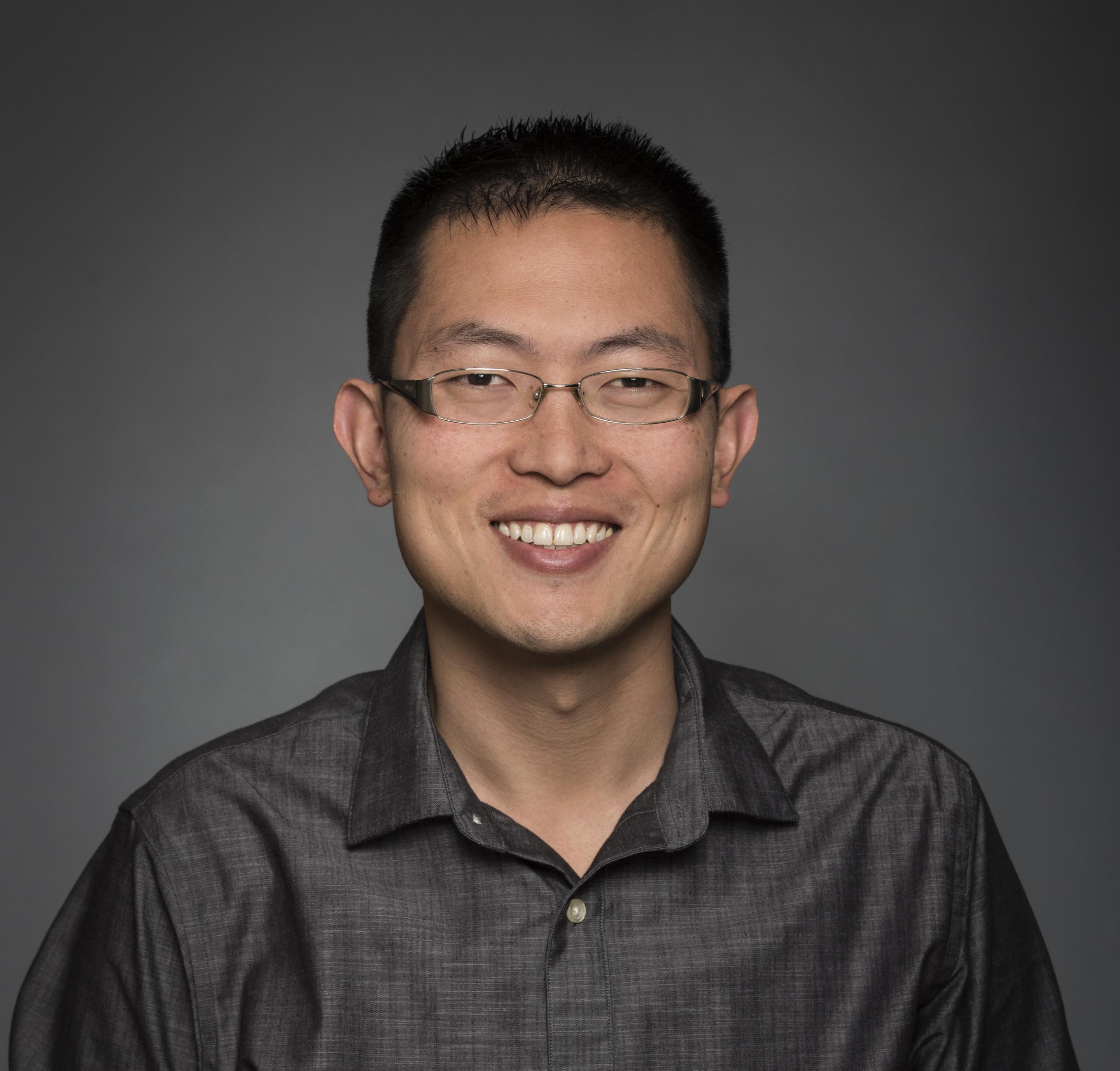 Dr Simon Chen