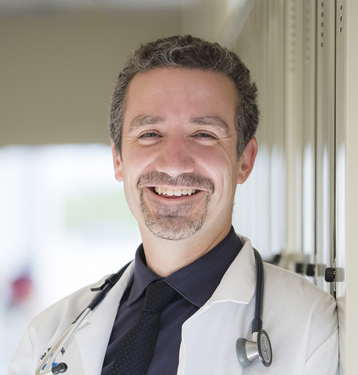 Dr Gonzalo Alvarez