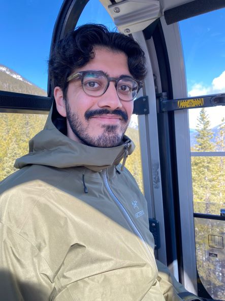 Dr Rikesh Raichura