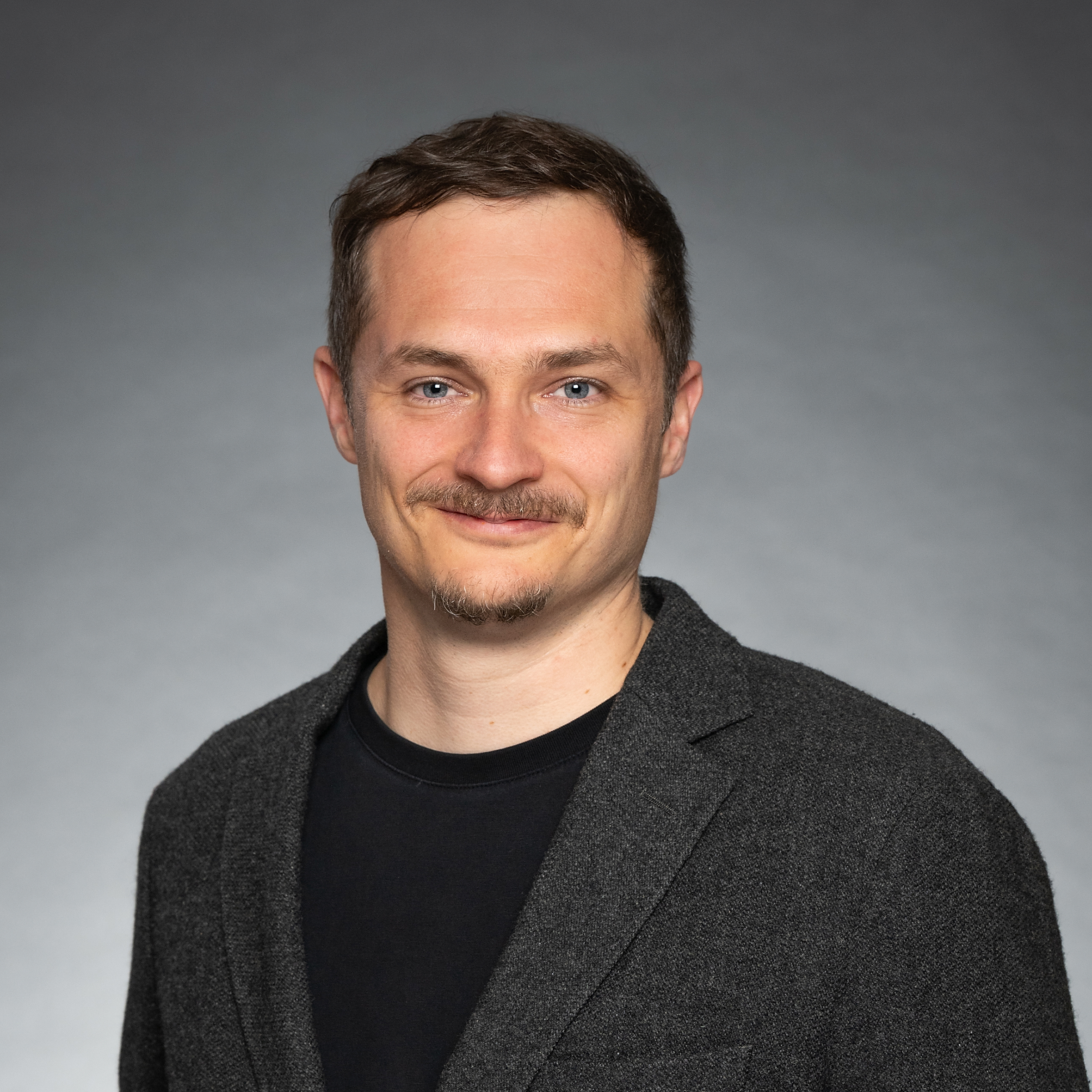 Dr Frank Oechslin
