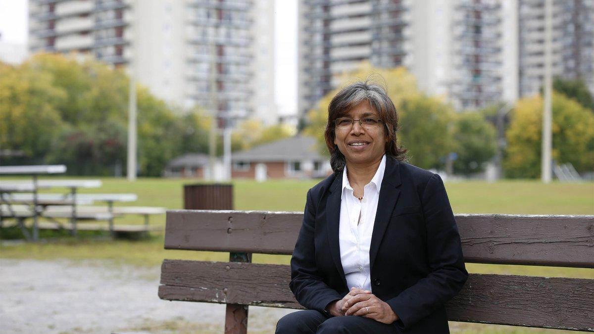 Dre Smita Pakhalé