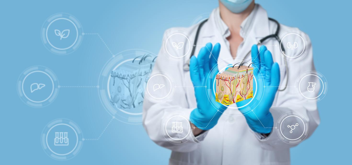 Le médecin protège la peau avec un geste