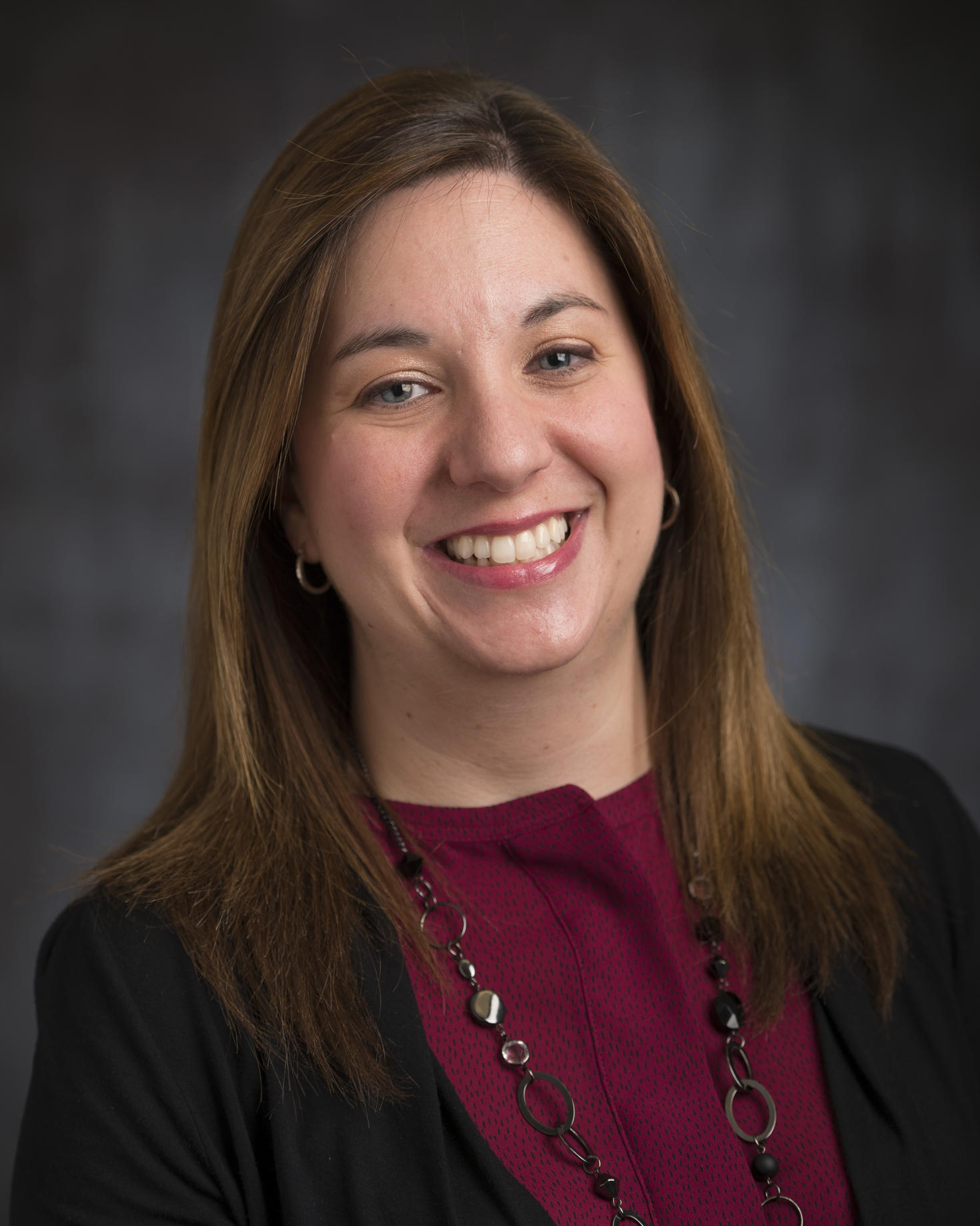 Dr. Isabelle Desjardins