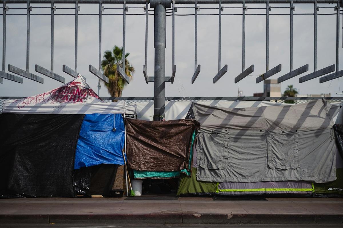 Tentes pour les sans-abri