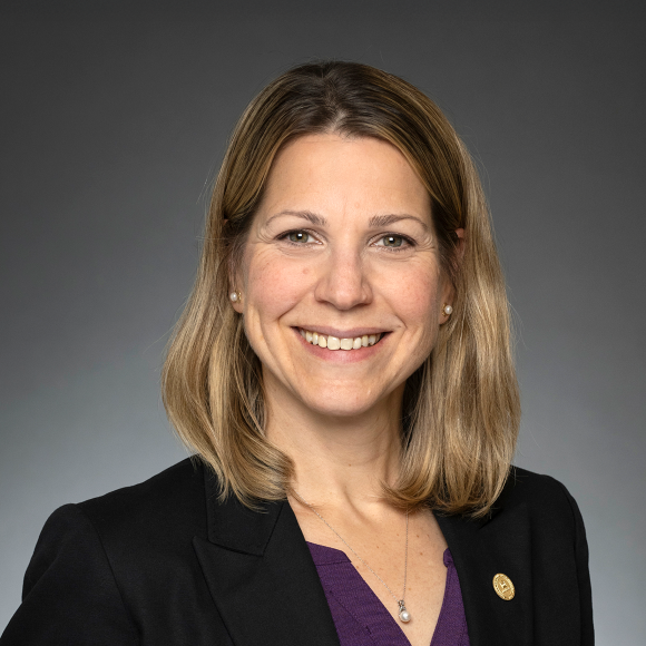 Nadine Wiper-Bergeron