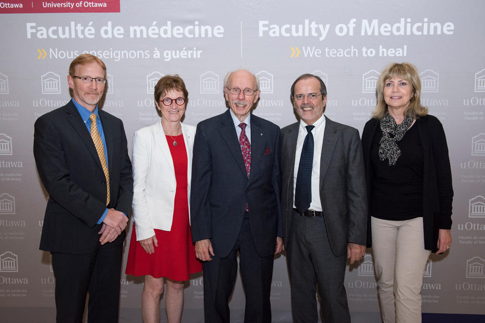 Photo de Dr Bernard Jasmin, Dr Janet Rossant, Dr Antoine Hakim, Dr Cesar Victora, Dr Ruth Slack.