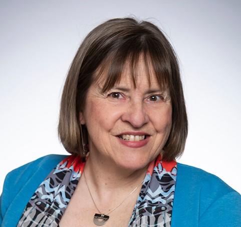 Professeure Jacinthe Savard