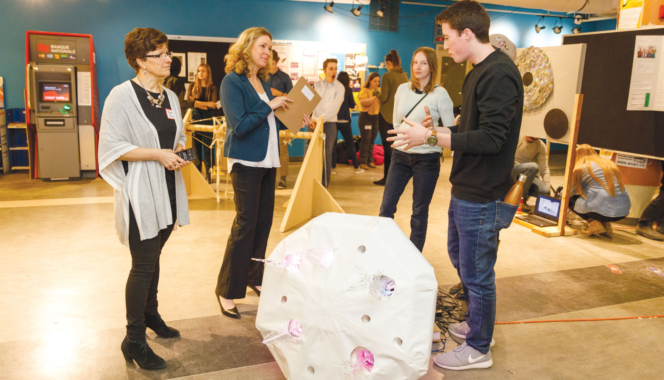 Juges et participants de l'initiative Venture