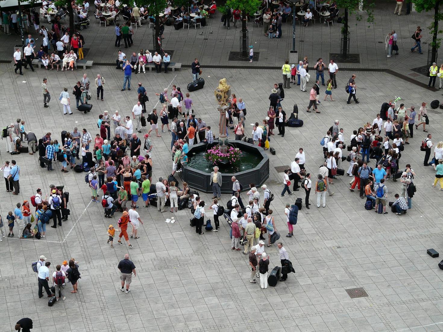 Place publique bondée