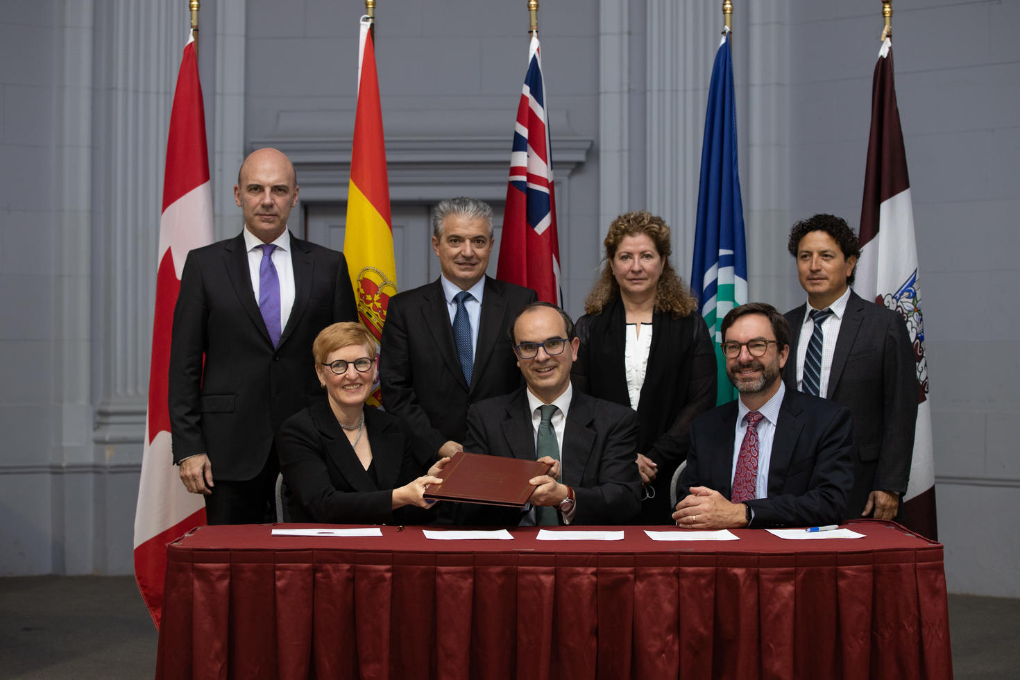 photo of signatories 