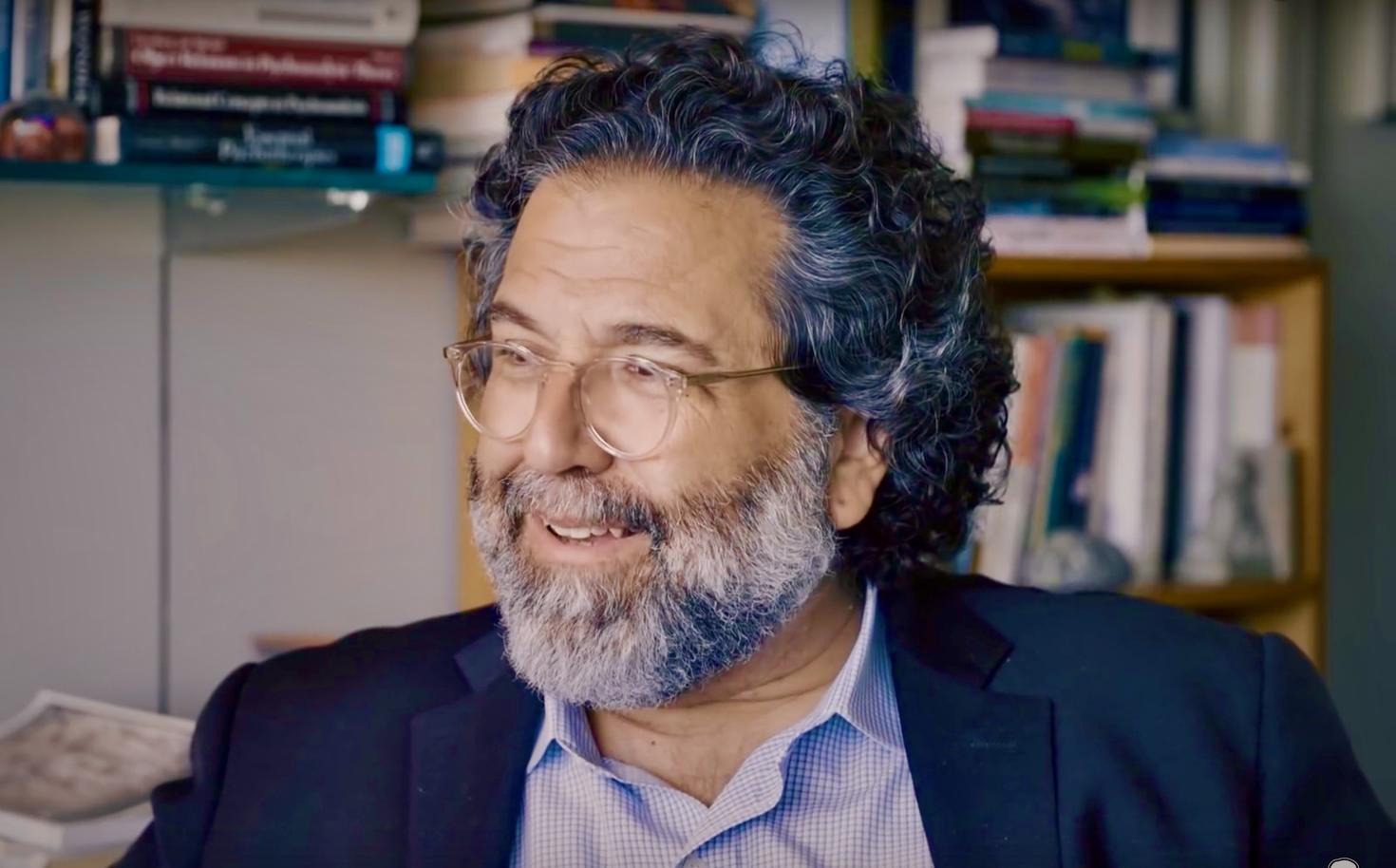 Dr Anthony Bossis