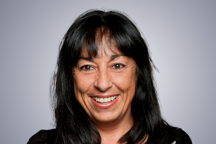 portrait of prof Carole Fleuret